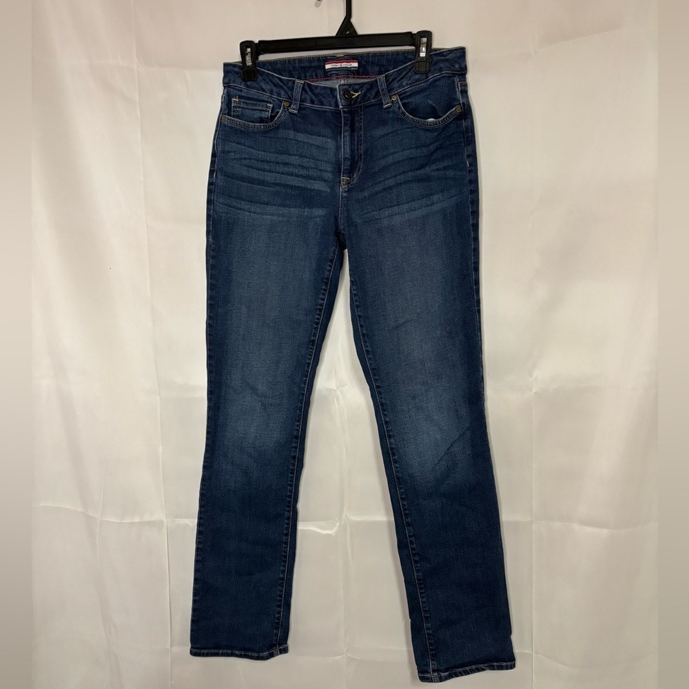 Womens size 8 Tommy Hilfiger brand straight jeans, #B739
